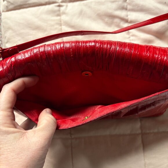 Vintage red eelskin purse 1980s going out glam valentines date night occasion - Picture 6 of 8